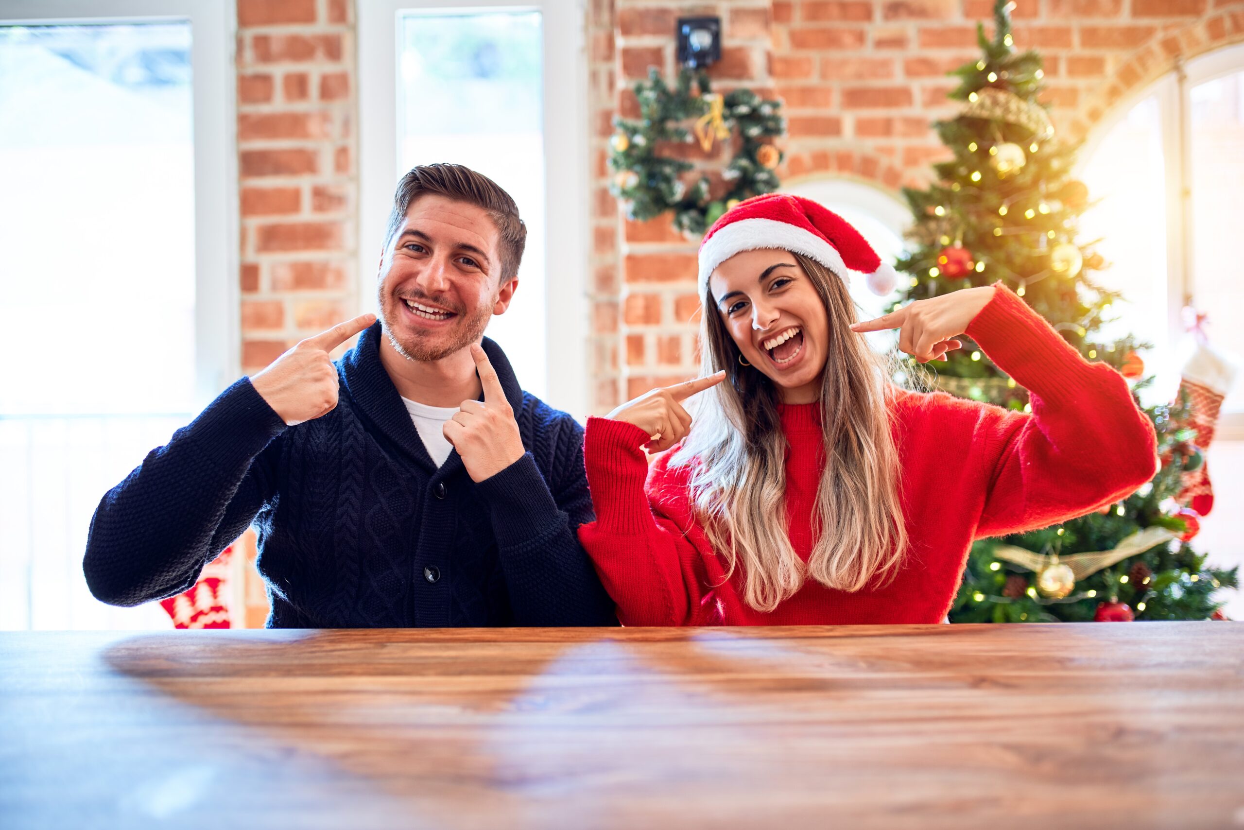Be the Holiday Hostess with the Mostest: Treat Your Guests to the Gift of a Bright Smile