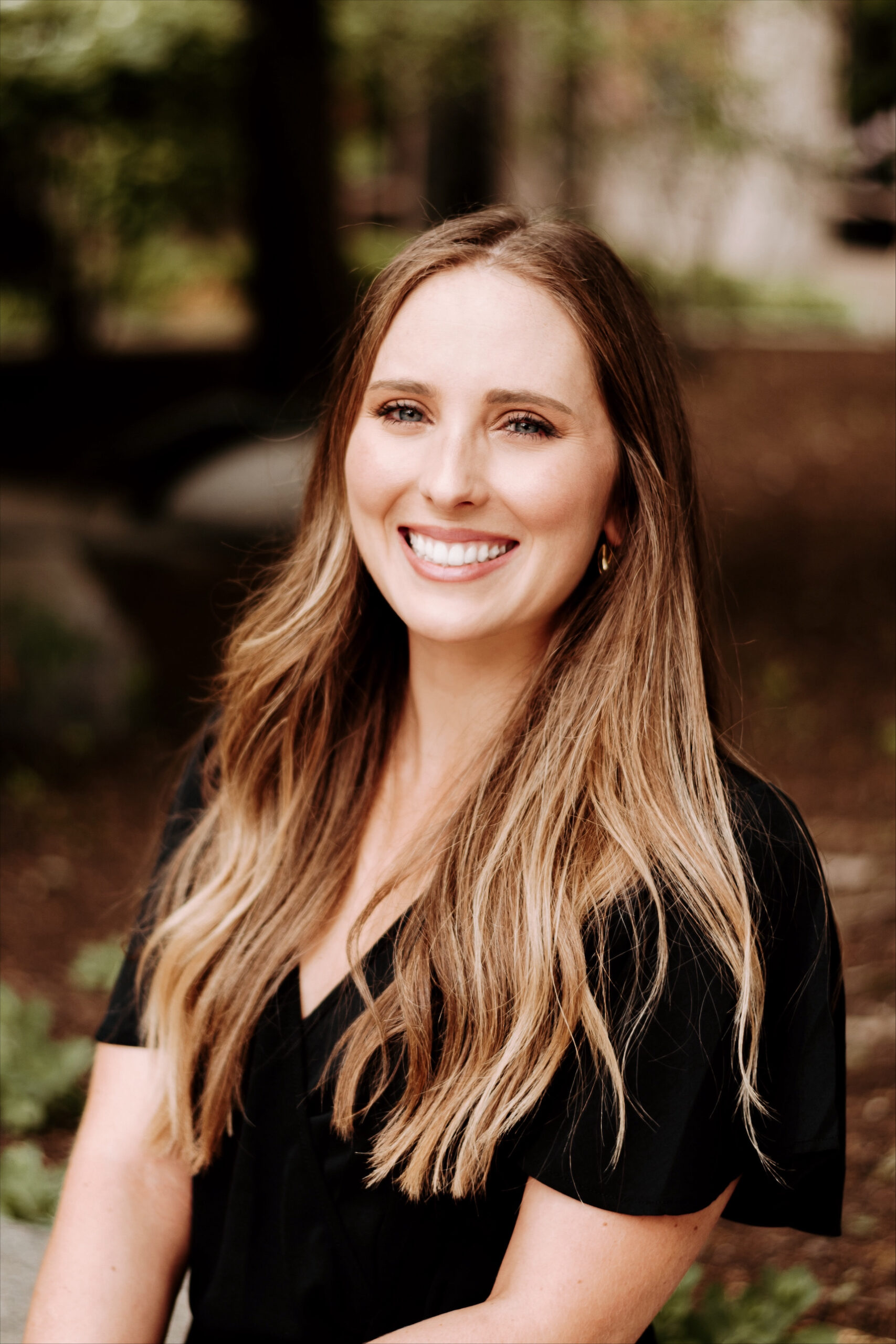 Jacquelyn Richards DMD portrait in nature